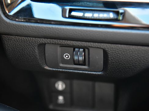 Used 2024 Honda Civic EX-L image 31