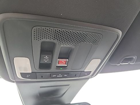 Used 2026 Honda Civic Si image 18