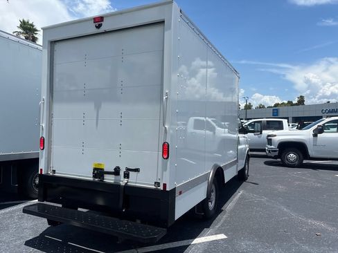 New 2025 Chevrolet Express 3500 w/ Power Convenience Package RWD image 7