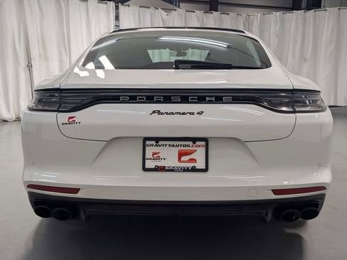 Used 2022 Porsche Panamera 4 Platinum Edition image 27