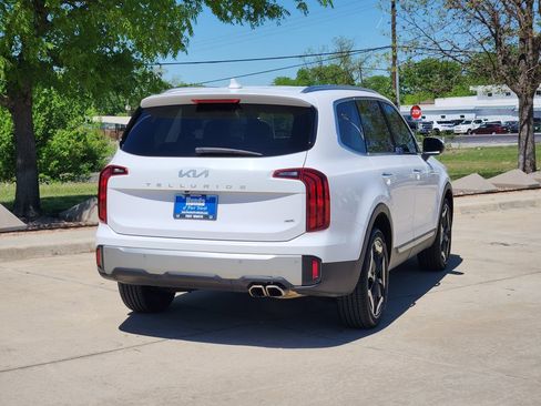 Used 2023 Kia Telluride S AWD/4WD image 5