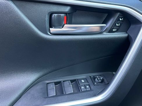 Certified 2022 Toyota RAV4 XSE AWD/4WD image 13