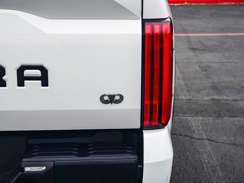 Used 2024 Toyota Tundra Limited image 8