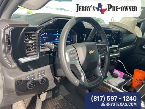 Used 2024 Chevrolet Silverado 3500 LT w/ Texas Edition image 8