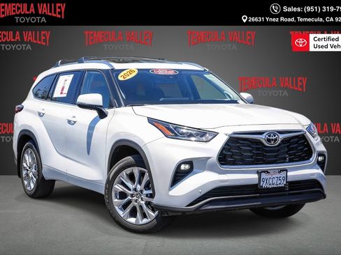 Certified 2026 Toyota Highlander Limited AWD/4WD image 1