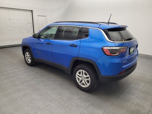 Used 2021 Jeep Compass Sport AWD/4WD image 3