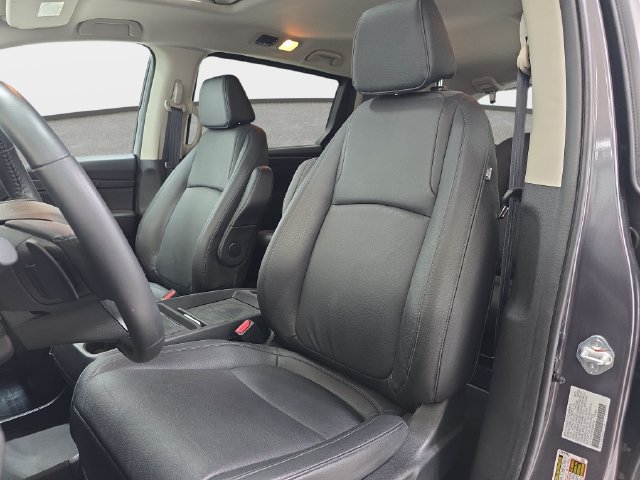 Used 2025 Honda Odyssey EX-L image 14