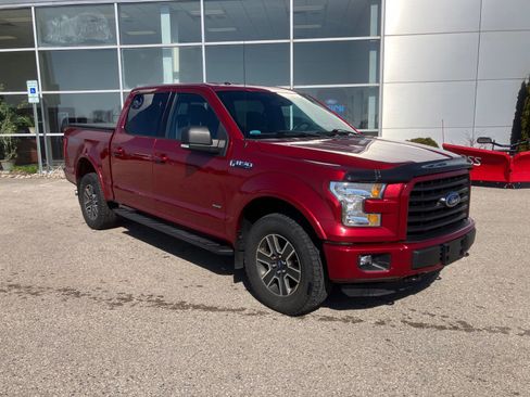 Used 2015 Ford F150 XLT w/ Equipment Group 302A Luxury AWD/4WD image 1