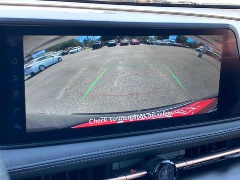 Used 2025 Nissan Ariya FWD image 23