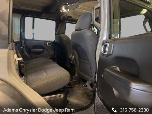 Used 2023 Jeep Wrangler Unlimited w/ Cold Weather Group image 12