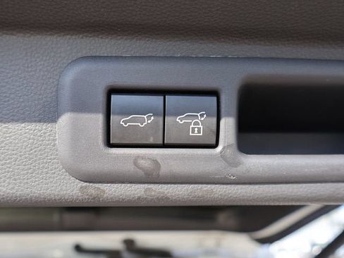 Used 2024 Toyota Sequoia TRD Pro AWD/4WD image 9