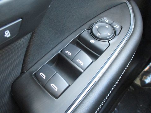 Used 2025 Buick Envision Preferred image 32