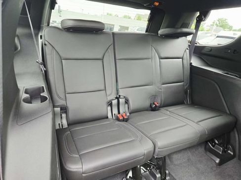 Certified 2021 Chevrolet Tahoe LT w/ LT Signature Package AWD/4WD image 13