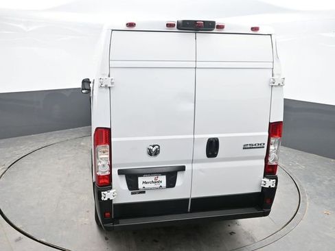 Used 2025 RAM ProMaster 2500 w/ Convenience Group FWD image 26