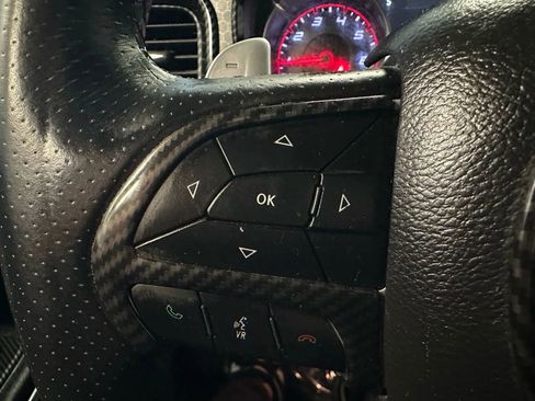 Used 2018 Dodge Charger R/T image 21