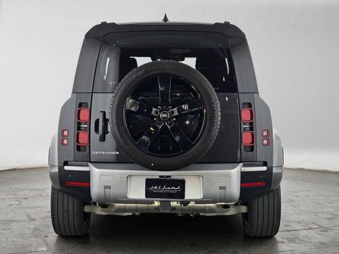 Used 2024 Land Rover Defender 110 S AWD/4WD image 4