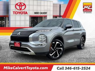 Used 2023 Mitsubishi Outlander SE AWD/4WD video 1