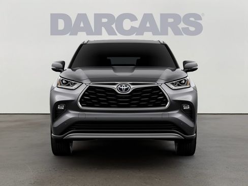New 2026 Toyota Highlander Platinum AWD/4WD image 2