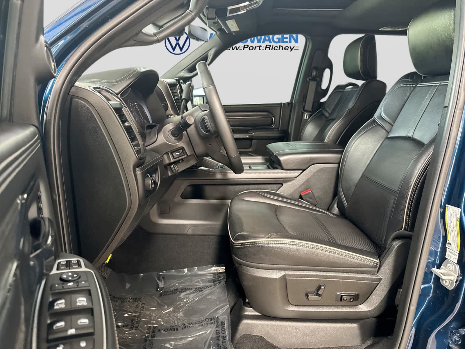 Used 2024 RAM 2500 Limited AWD/4WD image 22