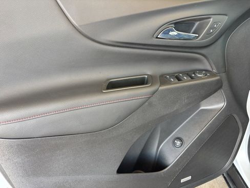 Certified 2024 Chevrolet Equinox RS w/ RS Leather Package image 10