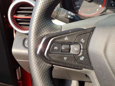 Used 2024 Chevrolet Trax RS FWD image 14