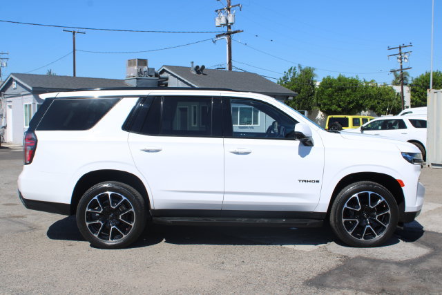 Used 2024 Chevrolet Tahoe RST w/ Luxury Package RWD image 3