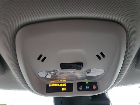 New 2026 Chevrolet Trax LT w/ Driver Confidence Package image 24