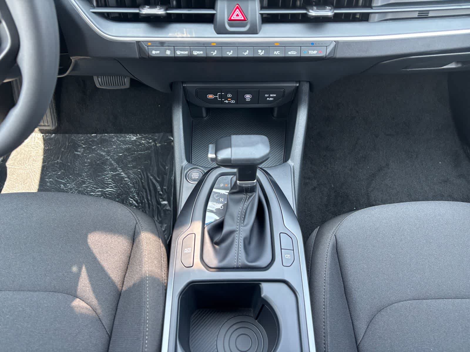 New 2026 Kia K4 FWD image 12