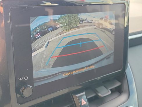 Used 2024 Toyota Corolla LE image 24