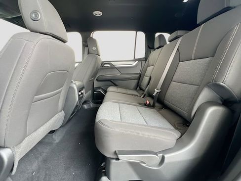 New 2026 GMC Acadia Elevation image 17