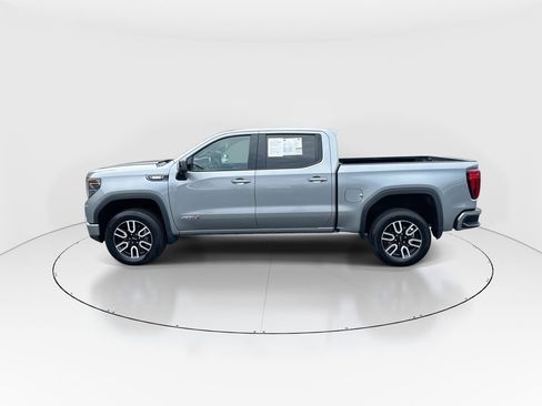 Used 2023 GMC Sierra 1500 AT4 w/ AT4 Premium Package AWD/4WD image 5