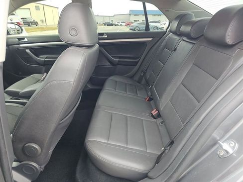 Used 2007 Volkswagen Jetta 2.5 image 17