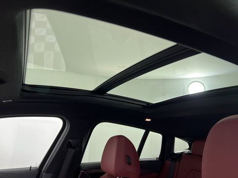 Used 2020 BMW X4 M40i w/ Executive Package image 22