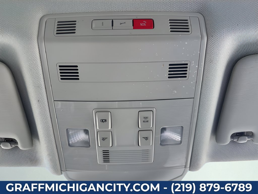 Used 2024 Volkswagen Jetta SE FWD image 24