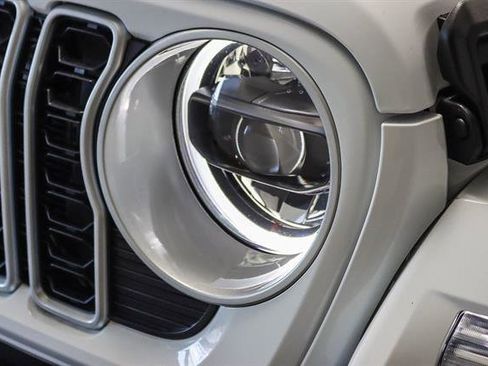 New 2024 Jeep Wrangler Unlimited Sahara image 35