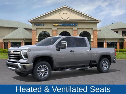 New 2026 Chevrolet Silverado 2500 LTZ w/ LTZ Premium Package image 3