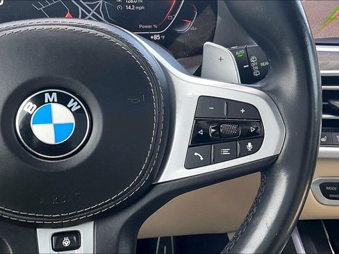 Used 2022 BMW X7 xDrive40i w/ M Sport Package AWD/4WD image 18