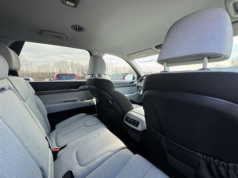 Used 2020 Hyundai Palisade SE image 38