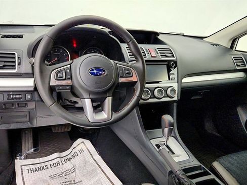 Used 2017 Subaru Crosstrek 2.0i Premium AWD/4WD image 11