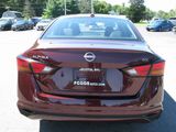 Used 2023 Nissan Altima 2.5 SV image 5
