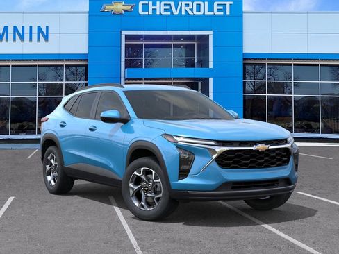 New 2026 Chevrolet Trax LT FWD image 8