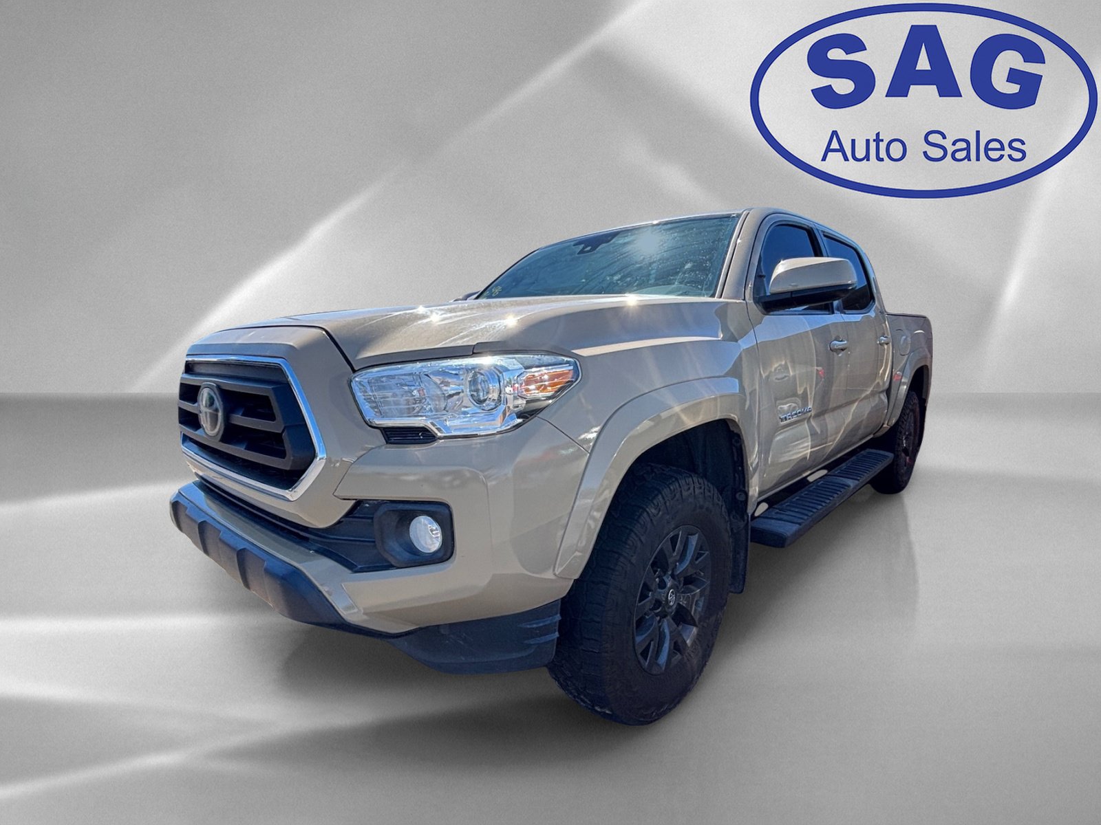 Used 2020 Toyota Tacoma SR5 RWD image 5