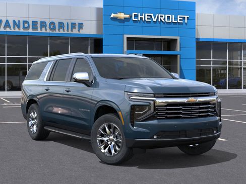 New 2026 Chevrolet Suburban Premier image 33