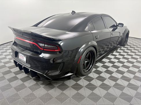 Used 2021 Dodge Charger SRT Hellcat RWD image 5