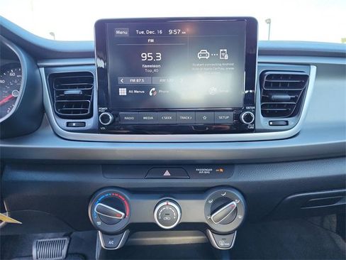 Certified 2021 Kia Rio LX image 23
