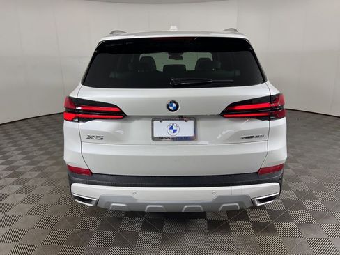 New 2026 BMW X5 xDrive40i w/ Climate Comfort Package AWD/4WD image 3