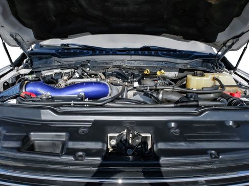 Used 2019 Ford F250 Lariat w/ Lariat Value Package image 56