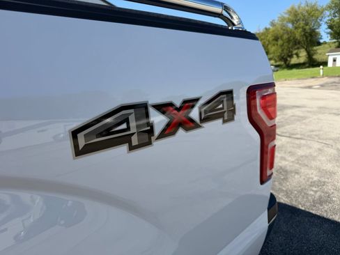 Used 2018 Ford F150 Lariat AWD/4WD image 14