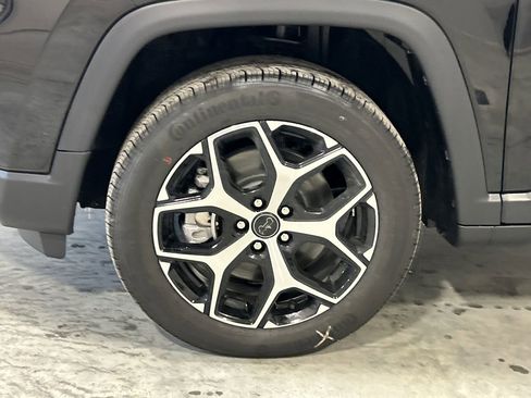 New 2026 Jeep Compass Limited w/ Sun, Sound & Navigation Group image 11