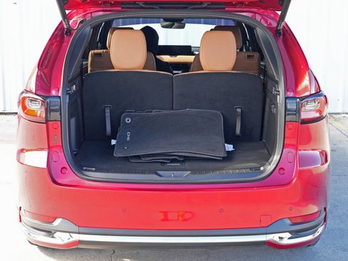 Used 2024 MAZDA CX-90 3.3 Turbo S w/ Premium Plus image 9